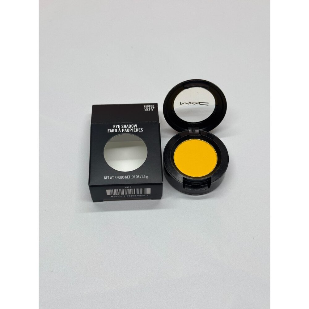 MAC Eye Shadow Matte Chrome Yellow